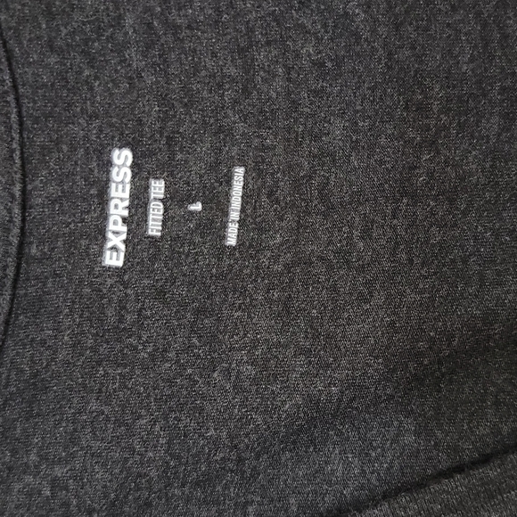 Express Women's Fitted Double Layer V-Neck Tee - Picture 4 of 6